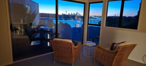 2 Bedroom home, City and Sea Views